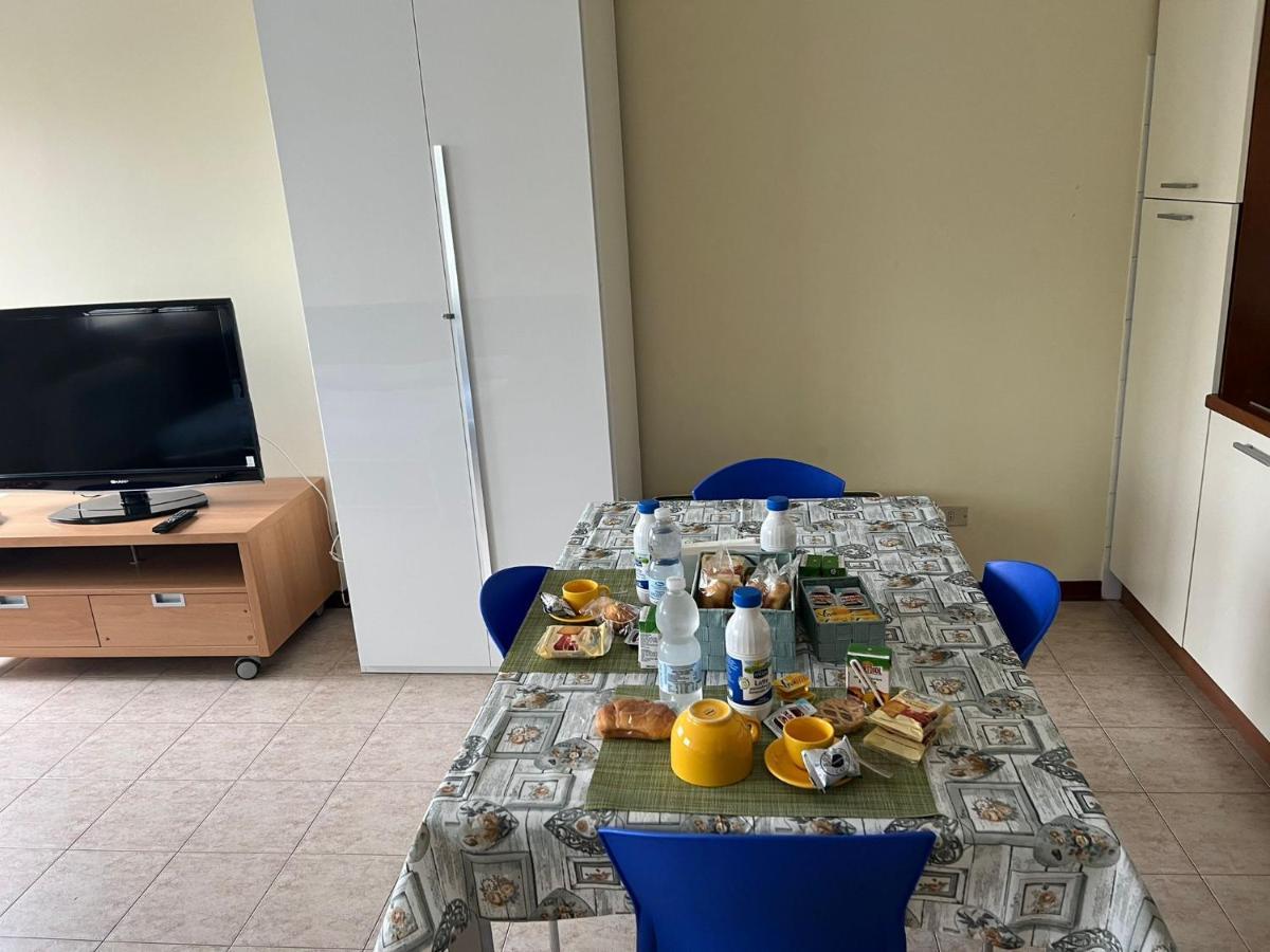Bicocca Flat A Apartment - Milan — Photos 2